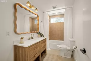 10114 N Calhoun Ave, Portland, OR 97203 - Photo 19