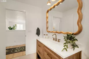 10114 N Calhoun Ave, Portland, OR 97203 - Photo 21