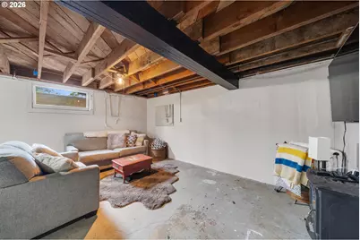 411 Park Ave, Tillamook, OR 97141 - Photo 21