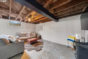 411 Park Ave, Tillamook, OR 97141 - Photo 21