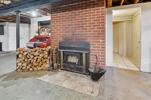 411 Park Ave, Tillamook, OR 97141 - Photo 19
