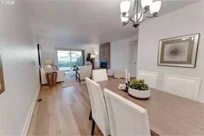 10245 SW Greenleaf Ter, Tigard, OR 97224 - Photo 11