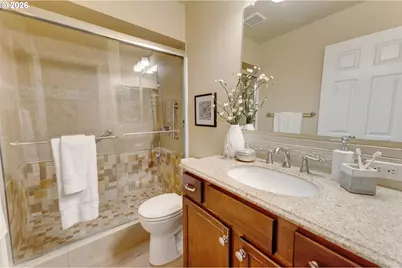 10245 SW Greenleaf Ter, Tigard, OR 97224 - Photo 25