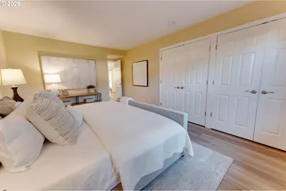 10245 SW Greenleaf Ter, Tigard, OR 97224 - Photo 21