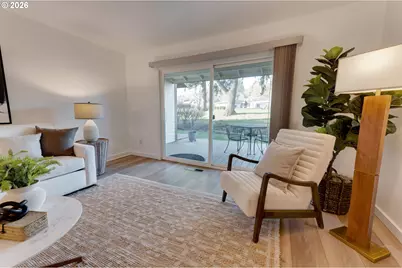 10245 SW Greenleaf Ter, Tigard, OR 97224 - Photo 7