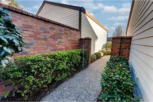 10245 SW Greenleaf Terrace, Tigard, OR 97224 - Photo 33