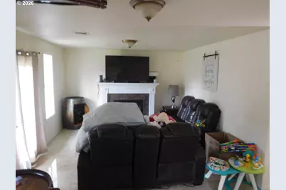 1218 Davis St, Milton-Freewater, OR 97862 - Photo 11