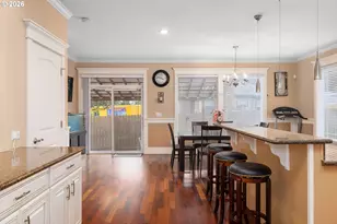 1721 SE 135th Ave, Portland, OR 97233 - Photo 9