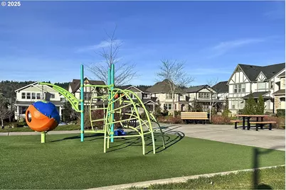 7813 NW 146th Ter, Portland, OR 97229 - Photo 37