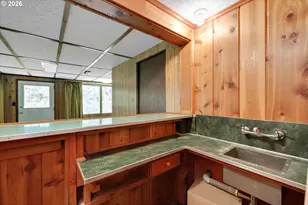 6836 SW Peyton Rd, Portland, OR 97223 - Photo 33
