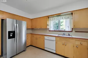 6836 SW Peyton Rd, Portland, OR 97223 - Photo 15