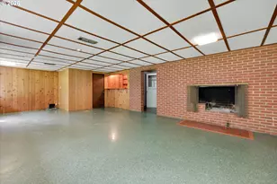 6836 SW Peyton Rd, Portland, OR 97223 - Photo 31