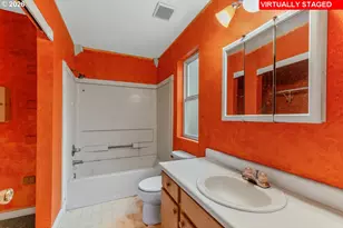 961 S 4th Ave, Cornelius, OR 97113 - Photo 15