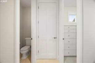 9228 NW McKenna Dr, Portland, OR 97229 - Photo 25