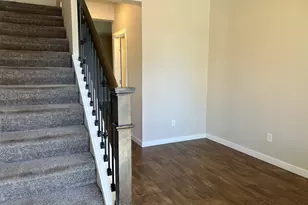 5915 NE 58th Ave, Vancouver, WA 98661 - Photo 3