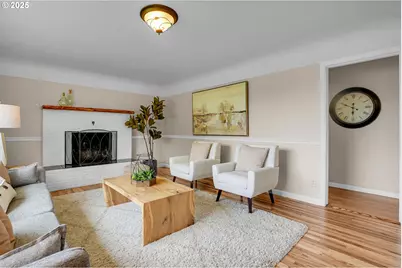 10701 N Pershing St, Mount Angel, OR 97362 - Photo 7