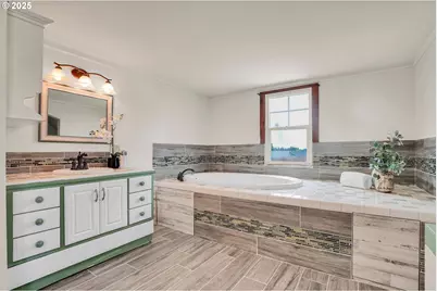10701 N Pershing St, Mount Angel, OR 97362 - Photo 27