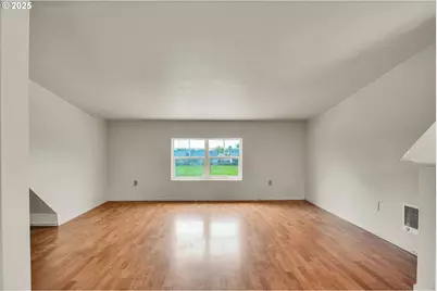 10701 N Pershing St, Mount Angel, OR 97362 - Photo 25