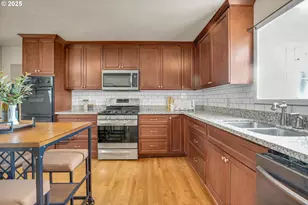 10701 N Pershing St, Mount Angel, OR 97362 - Photo 17