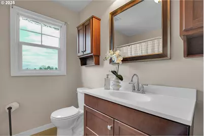 10701 N Pershing St, Mount Angel, OR 97362 - Photo 15