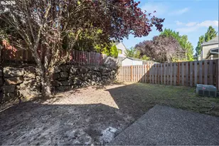 14693 NW Benny Dr, Portland, OR 97229 - Photo 35