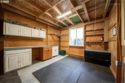 1925 Childs Rd, Lake Oswego, OR 97034 - Photo 45