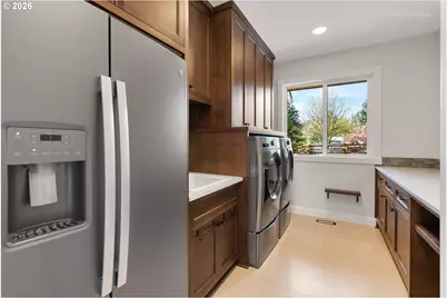 1925 Childs Rd, Lake Oswego, OR 97034 - Photo 23