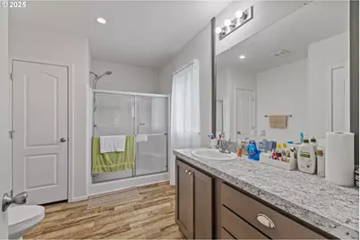 1873 E Cedar St, Myrtle Point, OR 97458 - Photo 19