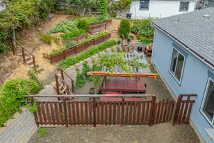1873 E Cedar St, Myrtle Point, OR 97458 - Photo 33