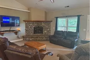 300 Mattie K Ln, Roseburg, OR 97471 - Photo 3