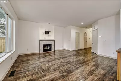 43 S 20th Ave, Cornelius, OR 97113 - Photo 5