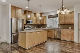 43 S 20th Ave, Cornelius, OR 97113 - Photo 7