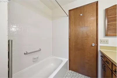 1761 Russet Dr, Eugene, OR 97401 - Photo 33