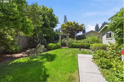 1761 Russet Dr, Eugene, OR 97401 - Photo 39