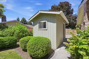 1761 Russet Dr, Eugene, OR 97401 - Photo 45