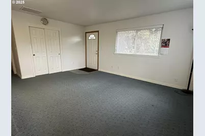 1205 Washington St, Oregon City, OR 97045 - Photo 37