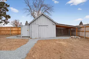 1545 3rd St, Haines, OR 97833 - Photo 31