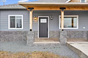 1545 3rd St, Haines, OR 97833 - Photo 9