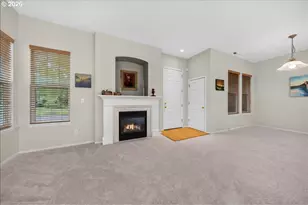 1741 NE 65th Ave, Hillsboro, OR 97124 - Photo 9