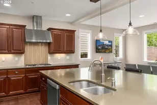 13053 NW Lombardy Dr, Portland, OR 97229 - Photo 15