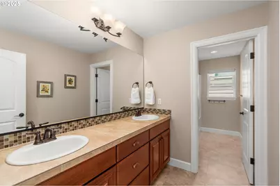 13053 NW Lombardy Dr, Portland, OR 97229 - Photo 27