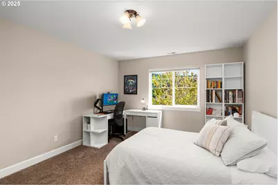 13053 NW Lombardy Dr, Portland, OR 97229 - Photo 25