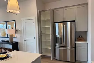 16866 SW Carin Ln, King City, OR 97224 - Photo 9