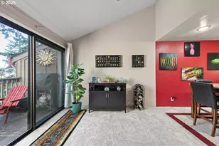 151 Treehill Loop, Eugene, OR 97405 - Photo 15