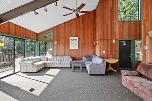 151 Treehill Loop, Eugene, OR 97405 - Photo 37