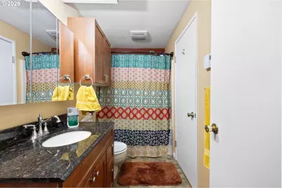 151 Treehill Loop, Eugene, OR 97405 - Photo 25