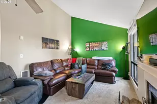 151 Treehill Loop, Eugene, OR 97405 - Photo 9