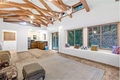 205 Oak Knoll Way, Jacksonville, OR 97530 - Photo 39