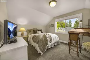 205 Oak Knoll Way, Jacksonville, OR 97530 - Photo 27