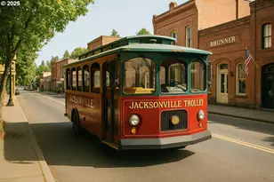 205 Oak Knoll Way, Jacksonville, OR 97530 - Photo 41